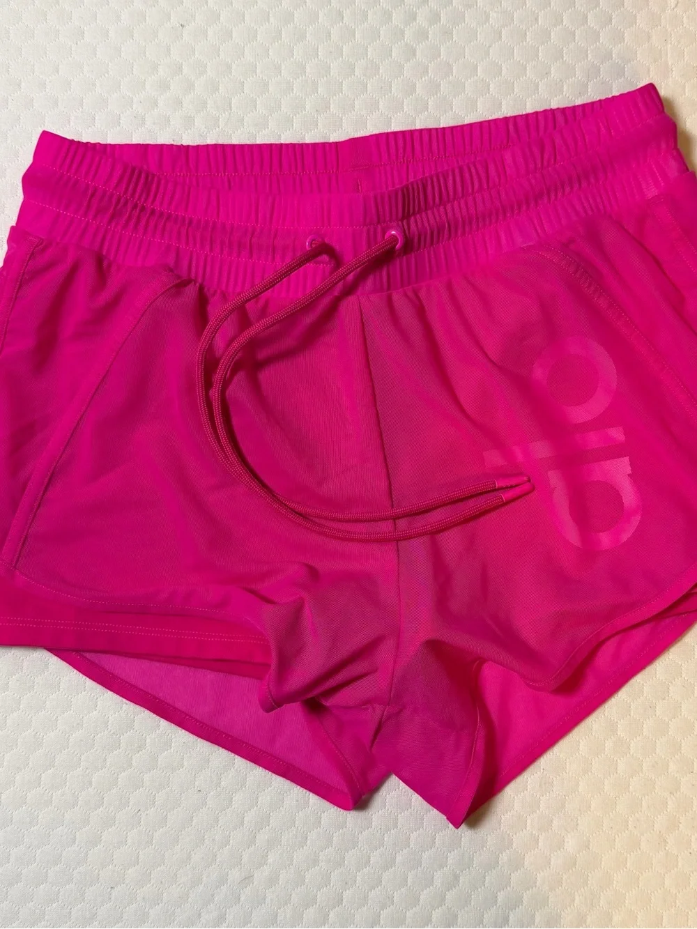 Alo Yoga Hot Pink Athletic Shorts XS